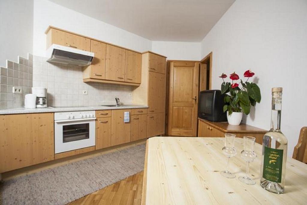 Winzerhof - Gaestehaus Stoeger Duernstein Room photo